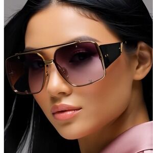 Women Sunglasses Designer Sqyare Gold Frame‎ Black Accents Fashion UV400 Lentes